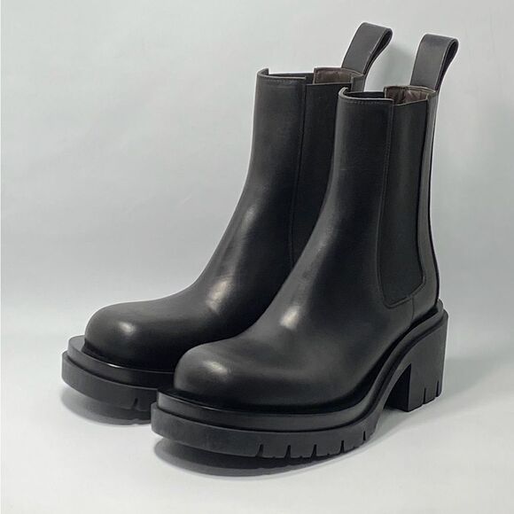 Bottega Veneta Lug Sole Pull On Ankle Boots size 39 - Picture 3 of 13